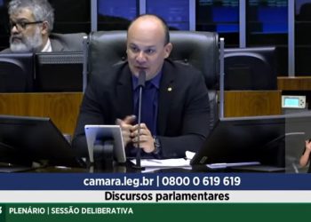 Deputado Cabo Gilberto revela: “89 parlamentares assinaram a CPI do 8 de janeiro, nenhum do PT”