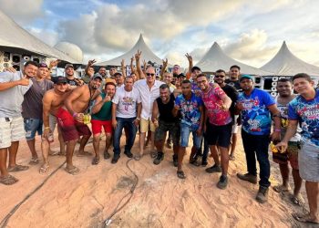 VÍDEOS- Deputado Cabo Gilberto prestigia “Encontro de Paredões” e parabeniza Prefeitura de Conde