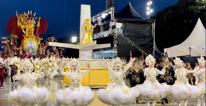 Dragões da Real faz desfile encantador exaltando belezas naturais e riqueza cultural de João Pessoa