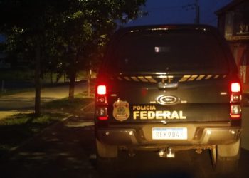 Operação da PF cumpre mandados em 5 estados e mira fraudes bancárias em contas de prefeituras