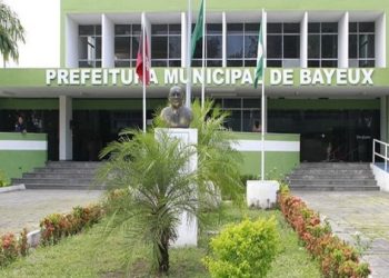 TCE julga irregulares licitação e contrato de R$ 30 milhões da coleta de lixo da Prefeitura de Bayeux