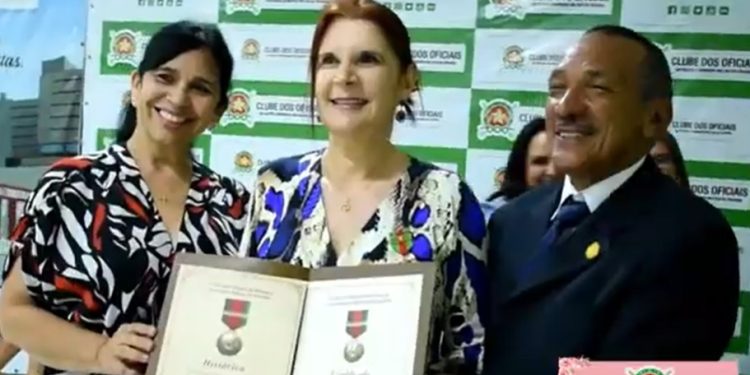 VÍDEO E FOTOS- Ministra do STM é homenageada no Dia da Mulher no Clube dos Oficiais em JP