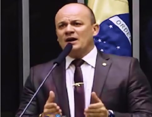 Deputado Cabo Gilberto critica comandante do Exército no 31 de março: “é um frouxo a serviço de Lula