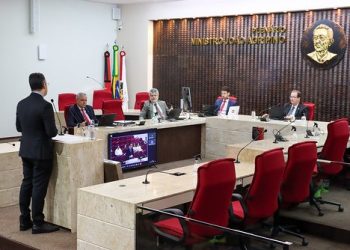 UEPB deve elaborar progressões e plano para pagamentos em atraso em até 90 dias , recomenda TCE