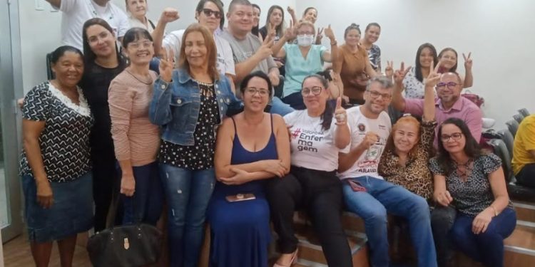 Enfermeiros cobram cumprimento de decisão judicial das gratificações nos contracheques e na MP 318