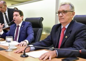 Comissão aprova parecer da PEC que eleva idade máxima para escolha de membros do TCE-PB