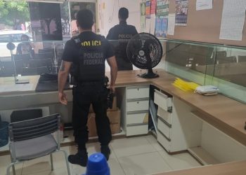 Operação da PF combate desvios de recursos por meio de compras de notebooks por prefeitura