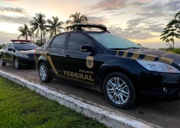 Polícia Federal apreende R$ 1 milhão em carro de empresário e vai investigar a origem do dinheiro