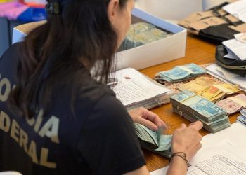 Operação da Polícia Federal bloqueia R$ 130 milhões em imóveis em ação contra lavagem de dinheiro