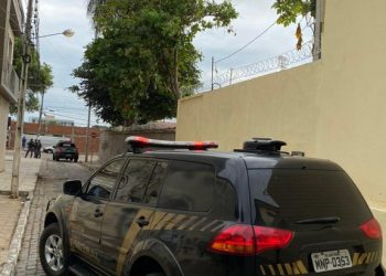 Operação da PF prende homem em Cajazeiras que solicitava pix para continuar praticando abuso sexual contra criança