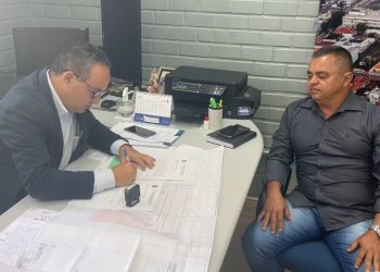 VÍDEO-Subtenente Wellington pleiteia na Semob melhoria de transporte coletivo aos moradores do conjunto da Asspom