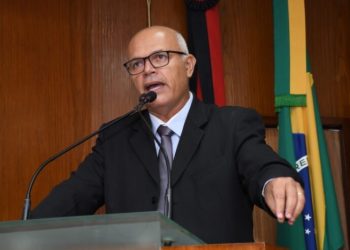 Vereadores de João Pessoa aprovam projeto de autoria do coronel Sobreira que proíbe banheiros unissex na Capital