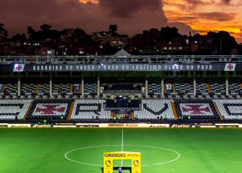Justiça suspende interdição do estádio São Januário, mas proíbe presença de torcedores