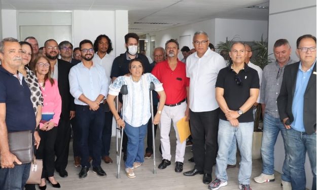 Governo adia reunião para se pronunciar sobre proposta de 16,6% e Fórum dos Servidores emite nota