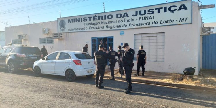 Operação da PF mira fraude em aposentadorias ilegais de índios com prejuízo de R$ 64 milhões