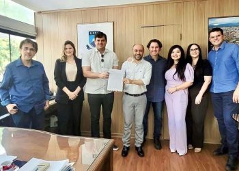 Senador Veneziano, Taciano Diniz e reitor da UFCG debatem implantação de campus no Vale do Piancó