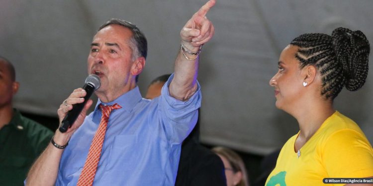 Após fala grave, “Derrotamos o Bolsonarismo” em Congresso da UNE, ministro do STF emite nota