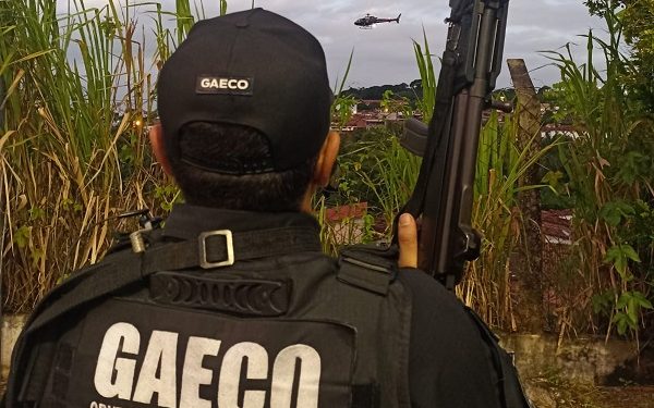 Operação do Gaeco, PM e PC mira facções que usavam famílias em áreas de risco por indenização da PMJP