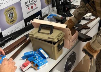 Operação da PF, PC, PM na Paraíba mira esquema de aquisição de armas para atividades criminosas
