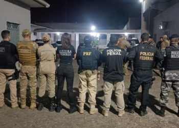 Operação com policiais federais, militares, civis, e penais, mira tráfico de drogas e armas na Paraíba