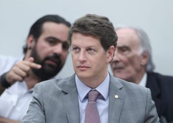 CPI que investiga invasões do MST ouvirá José Rainha, G Dias e ministro do Desenvolvimento Agrário