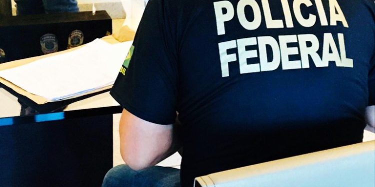 Operação da PF mira esquema de desvio de recursos na saúde, nos moldes do revelado na Calvário