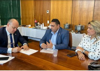 VÍDEO- Cabo Gilberto recebe prefeito de Aparecida e garante recursos para prédio da Companhia da PM