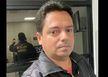 Desembargador do TRF5 determina que Caio reassuma cargo na PF, após ser demitido por Flávio Dino