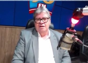 VÍDEO- Governador João Azevedo reafirma aliança com Cícero Lucena e defende chapa com Léo Bezerra