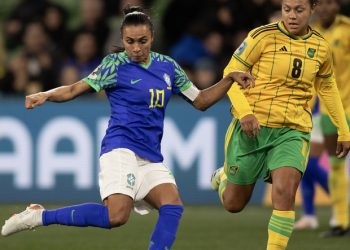 Brasil frustra torcida na Copa do Mundo e perde vaga para Jamaica após empate em 0 x 0