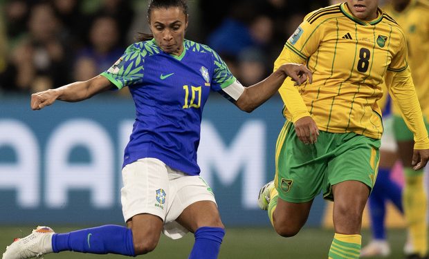 Brasil frustra torcida na Copa do Mundo e perde vaga para Jamaica após empate em 0 x 0