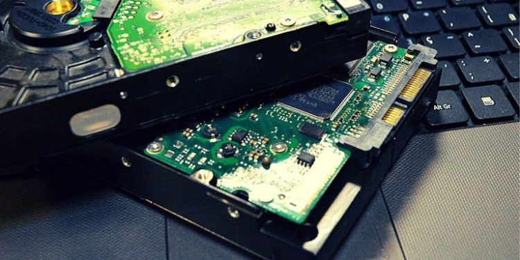 Operação da PF prende na Paraíba, homem acusado de divulgação de pornografia infantil