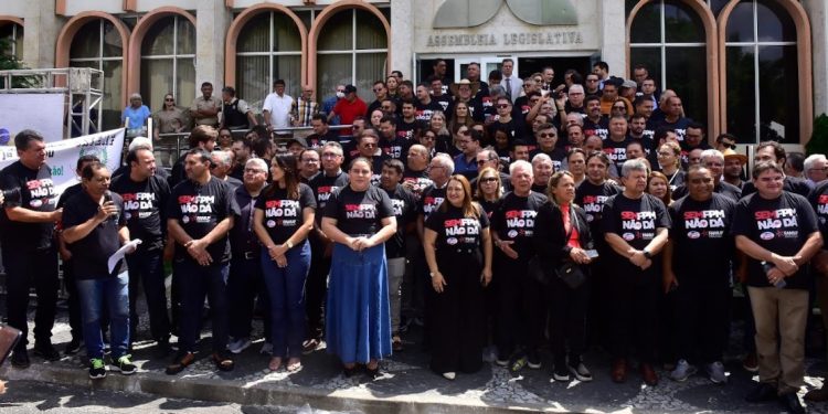 Prefeitos paraibanos protestam devido queda de FPM, e vão encaminhar carta ao Governo Federal