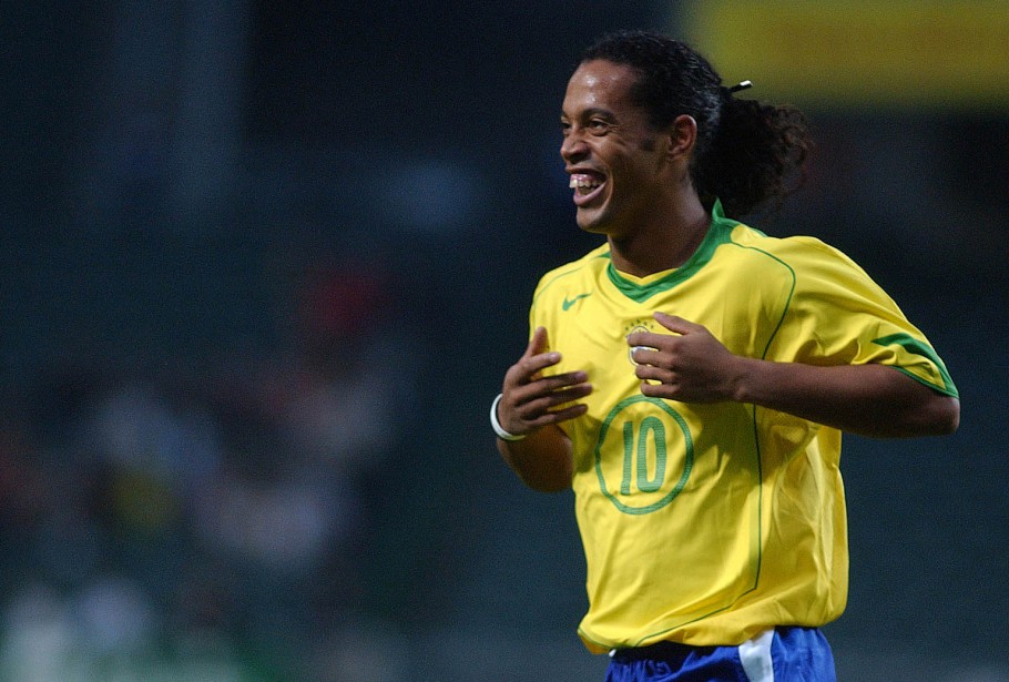 Ronaldinho Gaúcho do Irã é anunciado por time da primeira divisão do Rio -  12/11/2018 - UOL Esporte