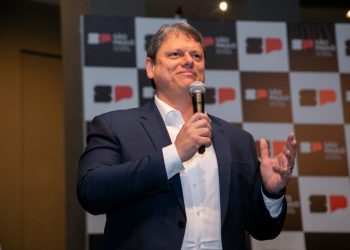 Governador Tarcísio anuncia tabela SUS Paulista, pagando até 5 vezes a tabela nacional do SUS