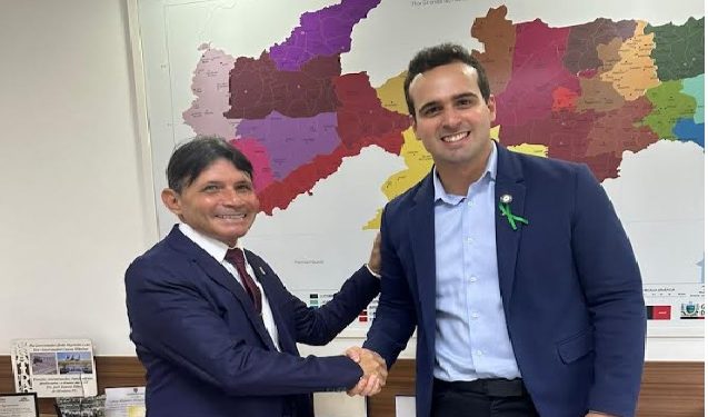 Vereador pleiteia ao vice-governador, Detran, base da Rotam/PM, ponte e vila olímpica para Santa Rita