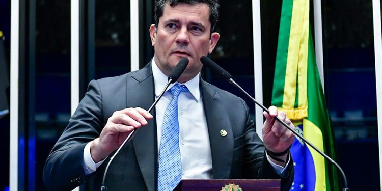 Senador Moro vê escândalo em informações falsas do MJ ao ministro do STF, “Revelada a farsa pela ANPR”