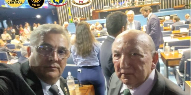 VÍDEO- Diretoria do Sindspol-PB acompanha e comemora aprovação da Lei Orgânica das Polícias Civis