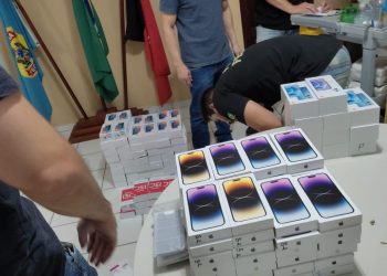 URGENTE! PF apreende na Paraíba 1,2 tonelada de maconha e cocaína e quase R$ 1 milhão em eletrônicos