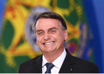 Bolsonaro parabeniza povo argentina e Milei por vitória, “A esperança volta a brilhar na América do Sul”