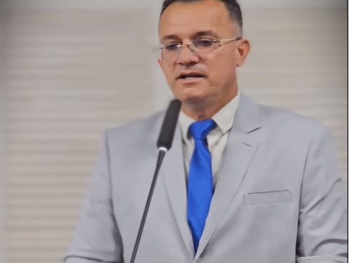 CIDADÃO DE TAPEROÁ- Deputado Sgt Neto se emociona ao lembrar luta de sua mãe, dona Maria Darc