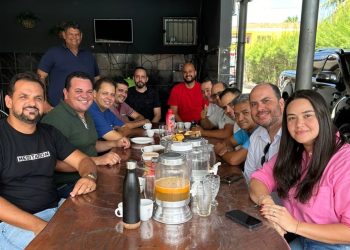 Pré-candidatos a prefeito, Glicério Feitosa e Diego do Kipreço selam união em prol de “uma Bayeux melhor”