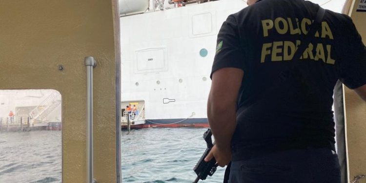 PF resgata 4 jovens, de 18 a 21 anos de idade, vítimas de exploração sexual em navio de cruzeiro no RJ