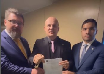 Deputado Cb Gilberto e a aprovação da exclusão de previdência dos militares que ganham abaixo do teto