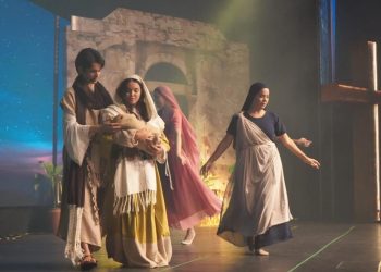 IMPERDÍVEL- Espetáculo de Natal “A Estrela de Belém” neste sábado com três sessões às 16h, 18h e 20h