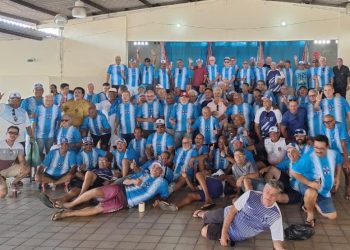 Grandes nomes do futsal do Estrela do Mar de Jaguaribe se reencontram durante confraternização
