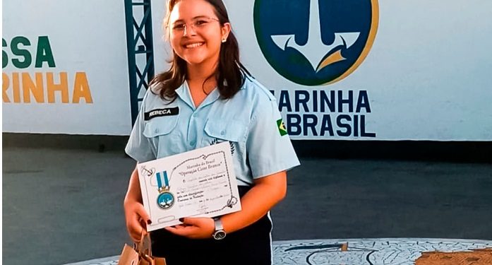 Aluna da Escola Cívico-Militar de João Pessoa ganha prêmio nacional de redação com 15 mil concorrentes