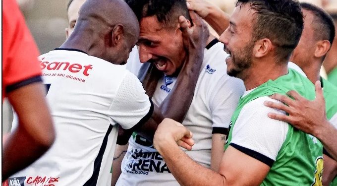 Botafogo/PB vence CSP por 2 x 1 , no Almeidão, e continua invicto e líder do Campeonato Paraibano
