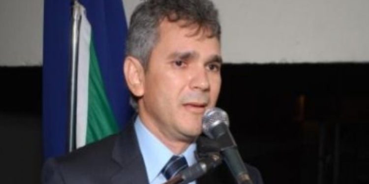 Despesas irregulares com combustíveis e débito de R$ 280 mil ao ex-prefeito de são Bento, na pauta do TCE