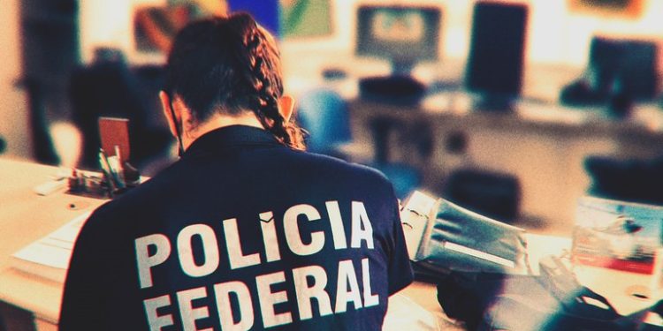 PF cumpre mandado em João Pessoa e investiga uso de atestados médicos falsos por servidor federal